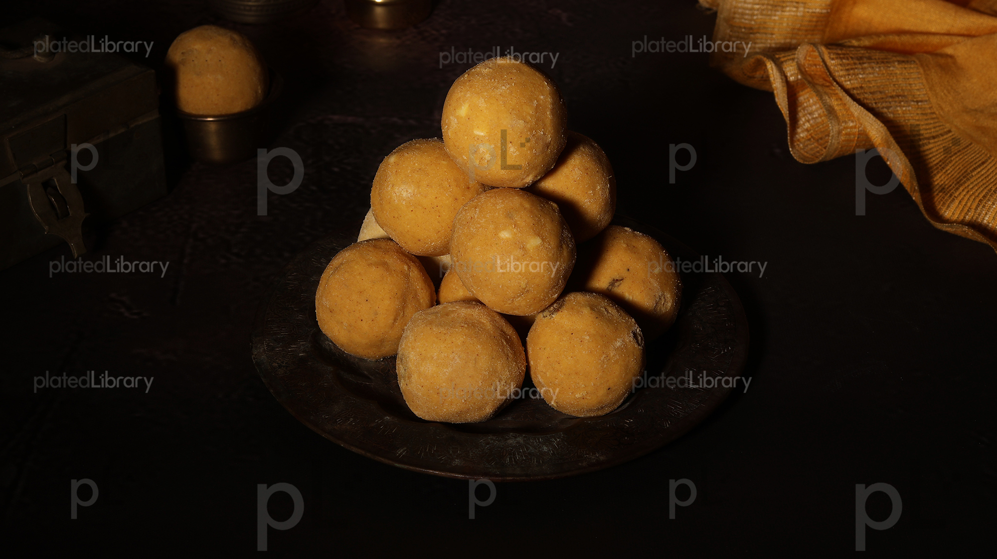 Besan Laddu