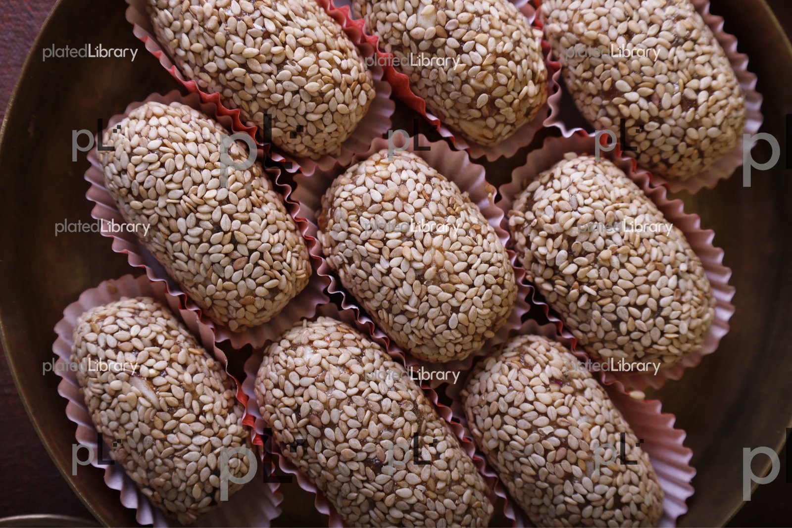 Til Laddu/Ellu Urandai/ Makarsankranti Sweet