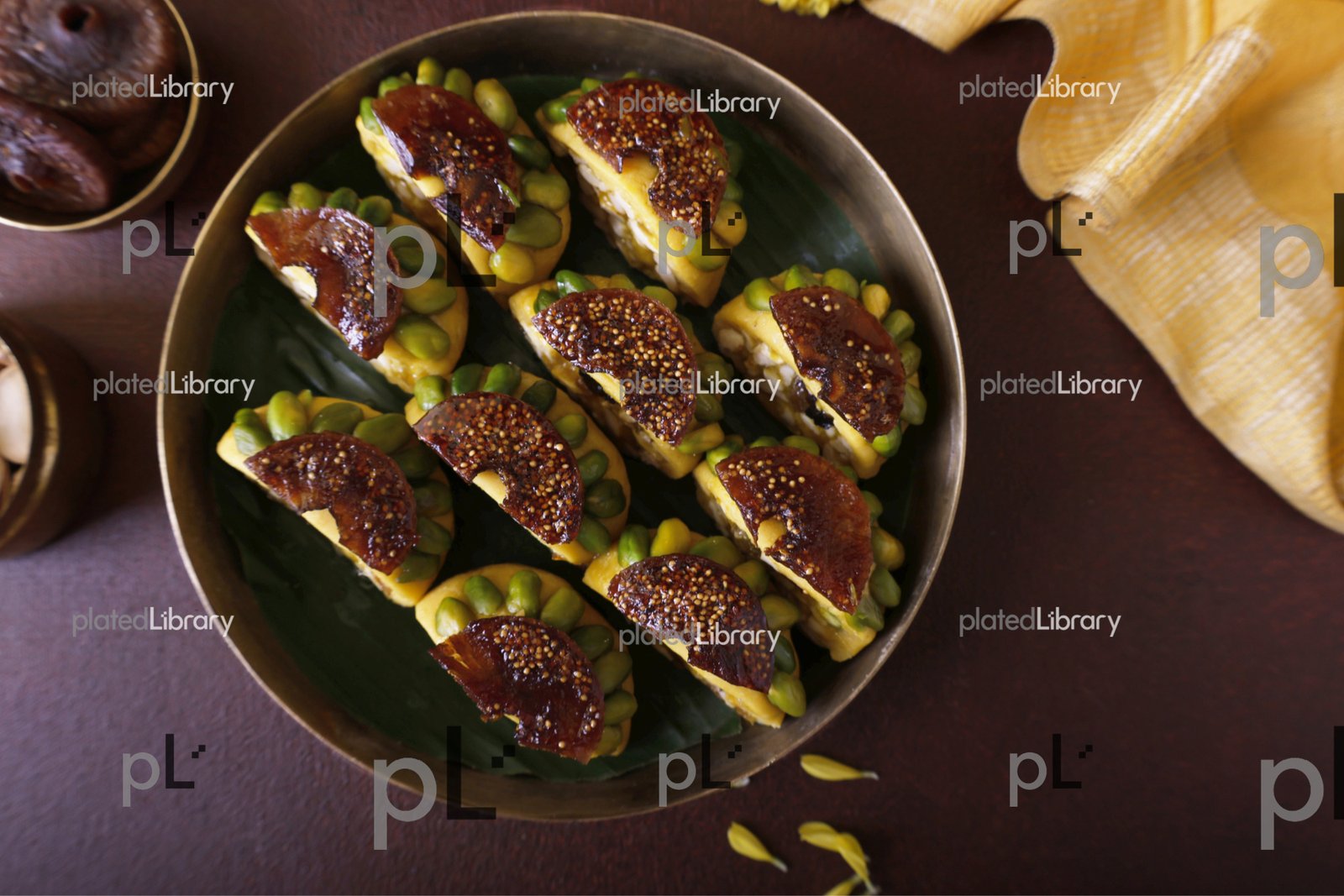 Kaju Fig Sweet/ Kaju Sunflower Mithai/Kaju Suryamukhi