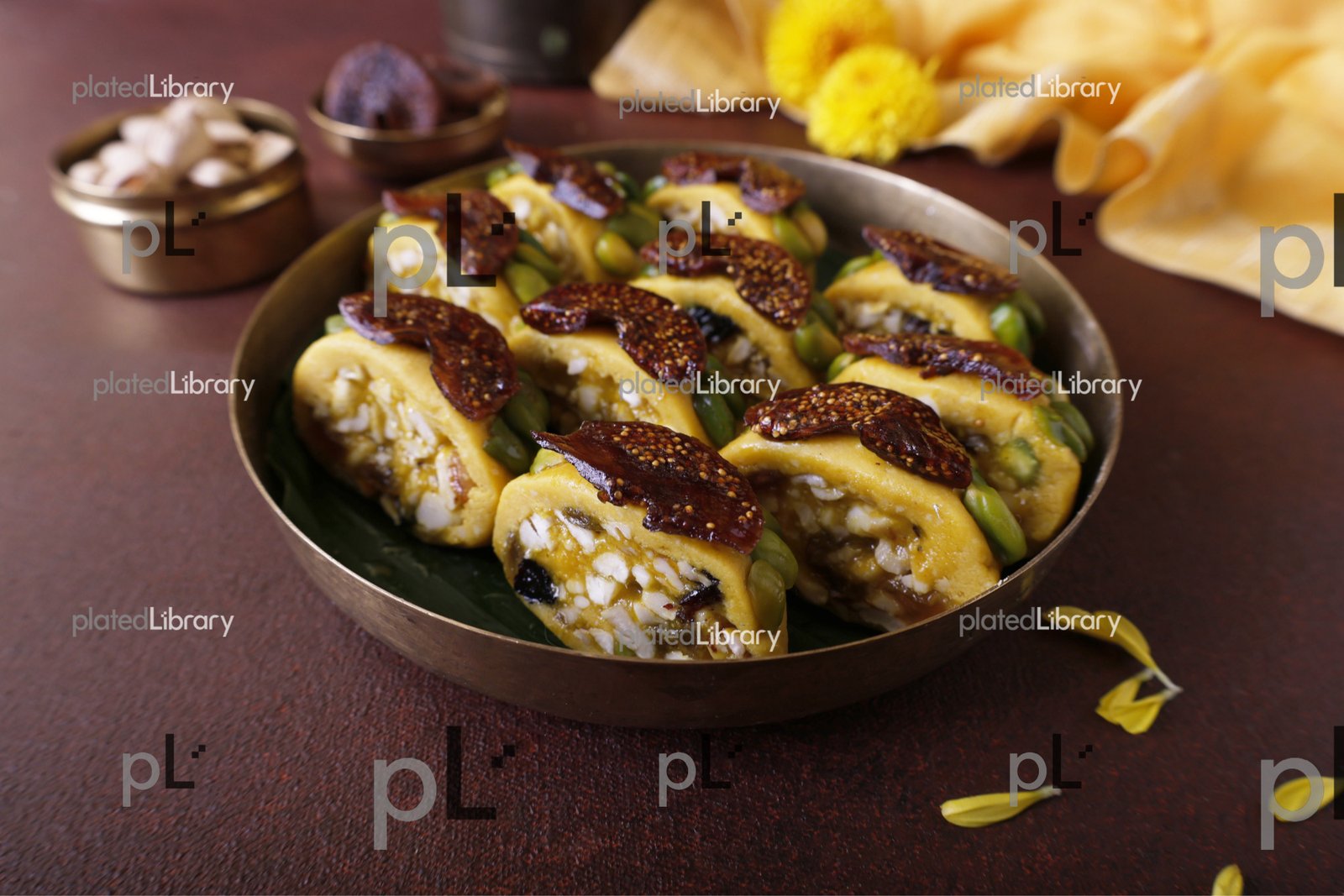 Kaju Fig Sweet/ Kaju Sunflower Mithai/Kaju Suryamukhi