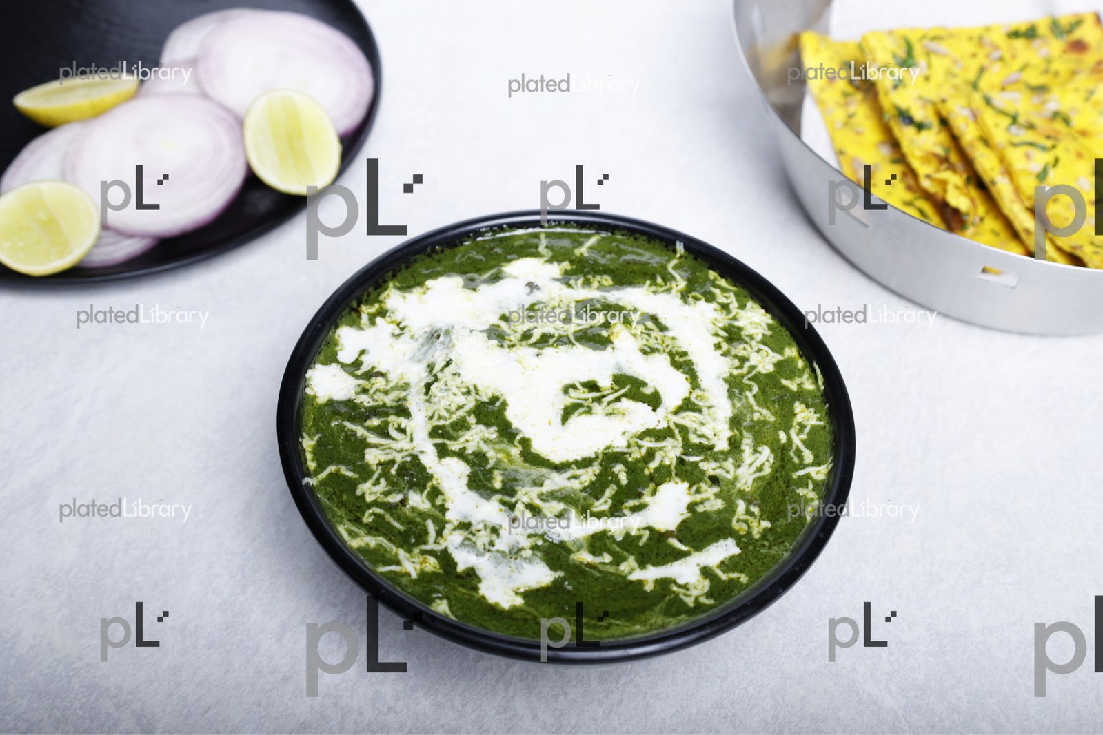 Palak Masala with Roti and Salad