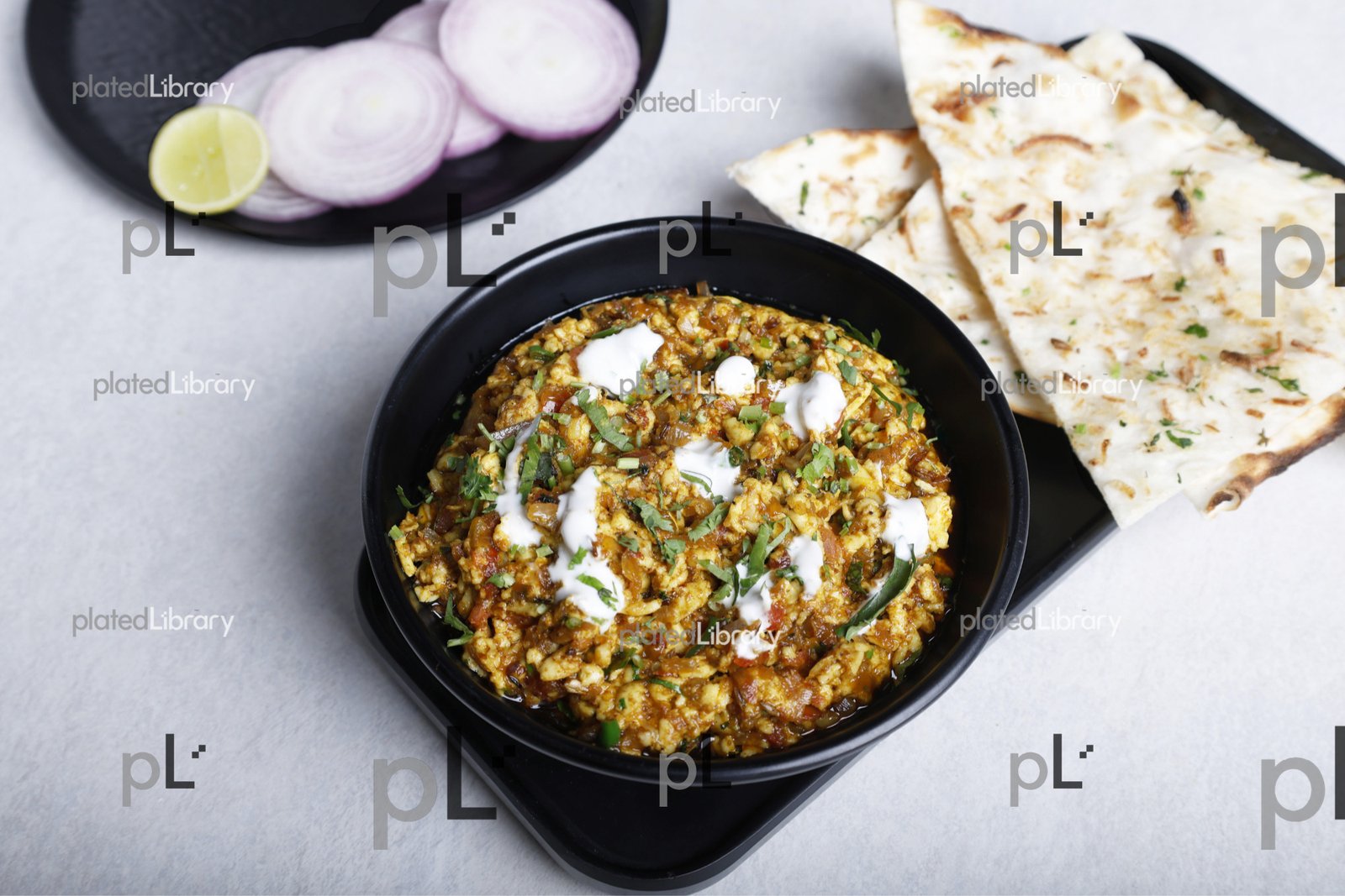 Paneer Bhurji with Naan (Indian Bread)