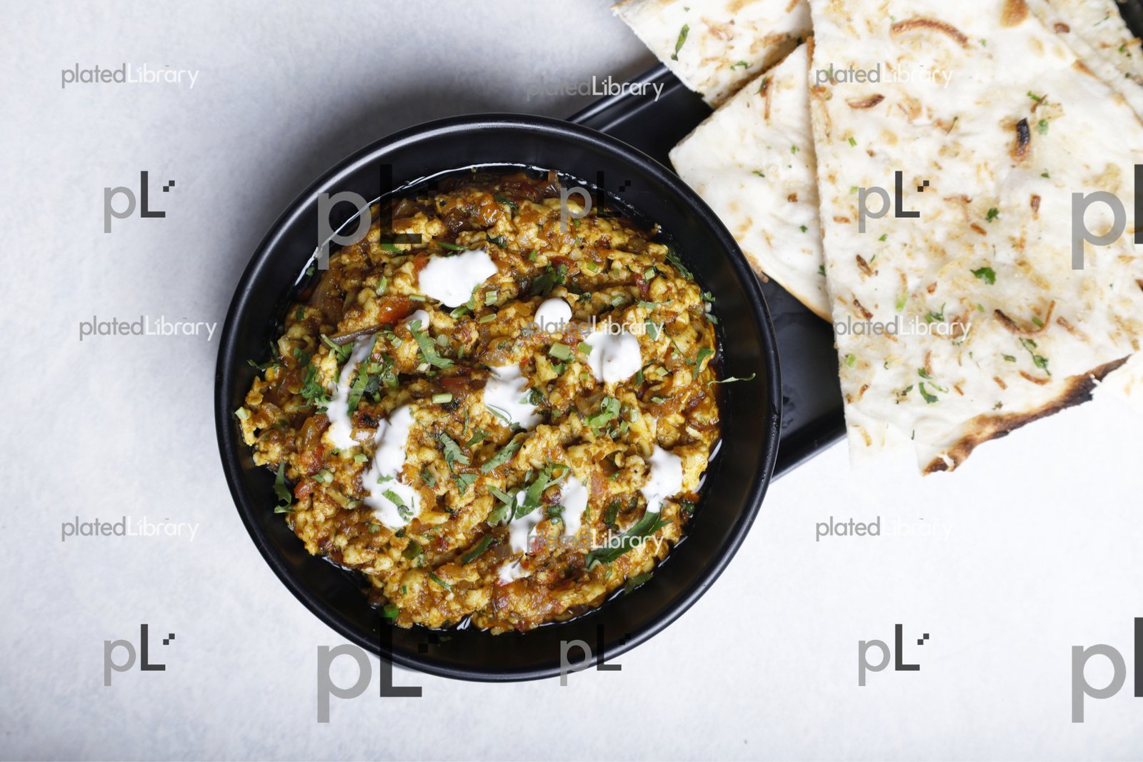 Paneer Bhurji with Naan (Indian Bread)
